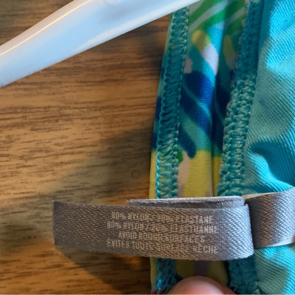 Aerie 🐠 Tropical 🦜Halter Bikini Top - Picture 5 of 10